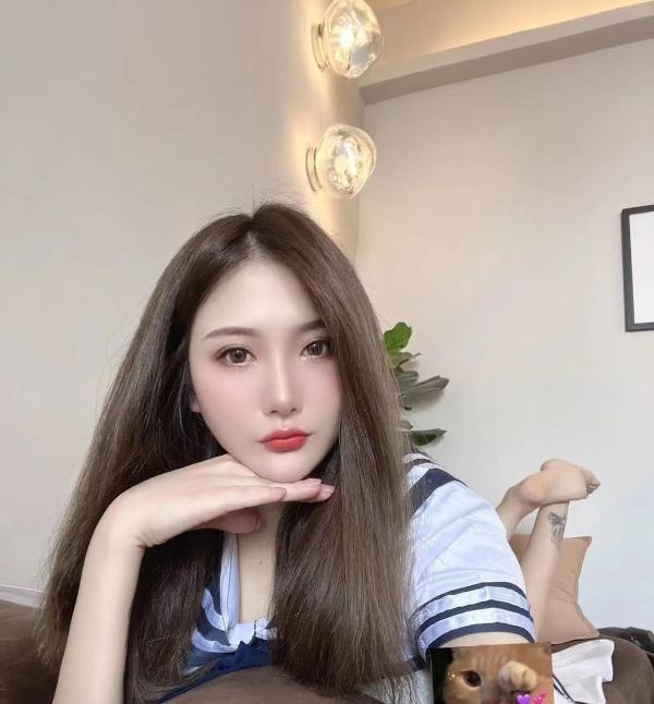 体验嫩妹小惠妍