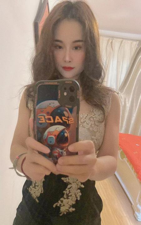 仙鹤街风骚浪女