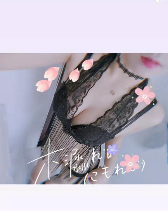 武昌蜜桃臀骚妇