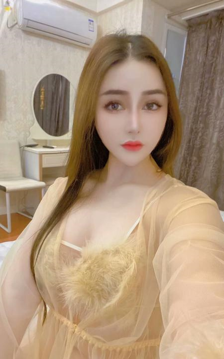 个人颜值挺好的