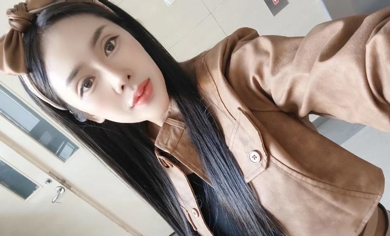 二刷性感小骚妹