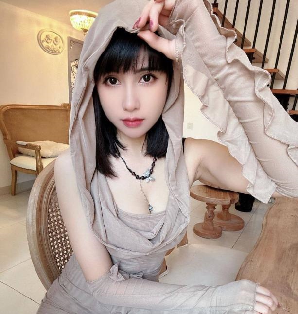 蜂腰长腿彤彤