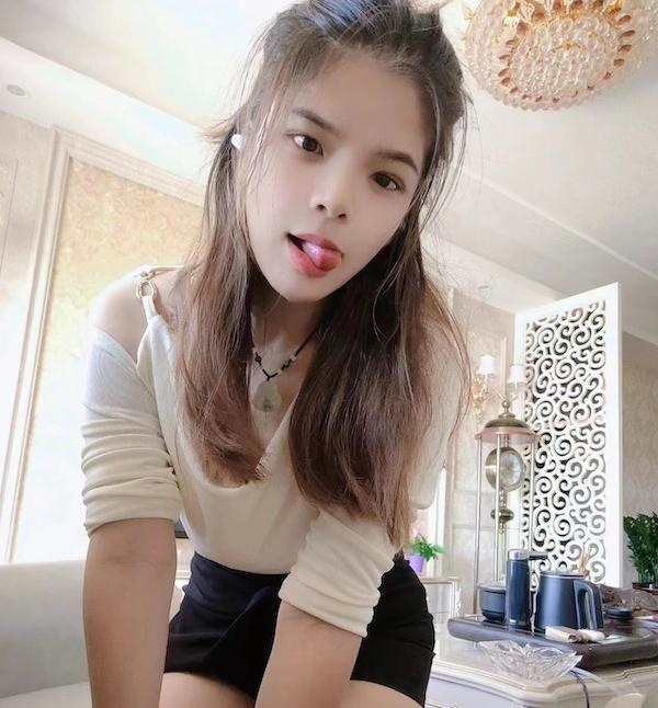 龙华美腿薇儿