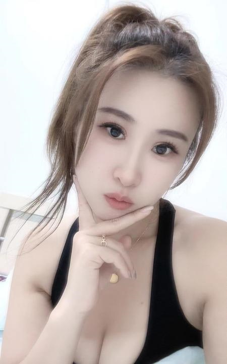 风骚大奶 琪格格