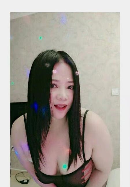 渝北风骚白皙大胸少妇