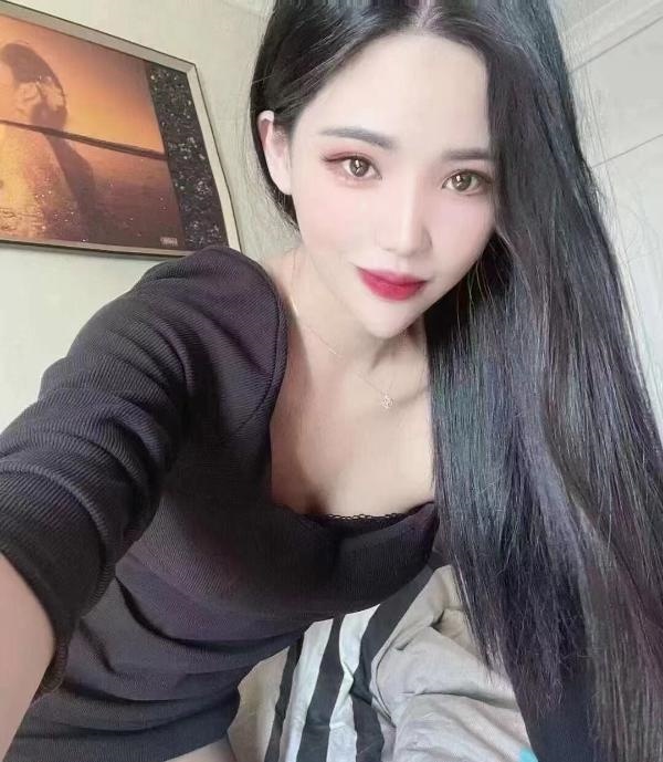 黑丝姐姐