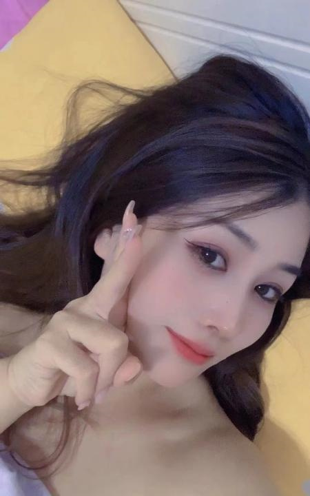夫子庙姐妹少妇