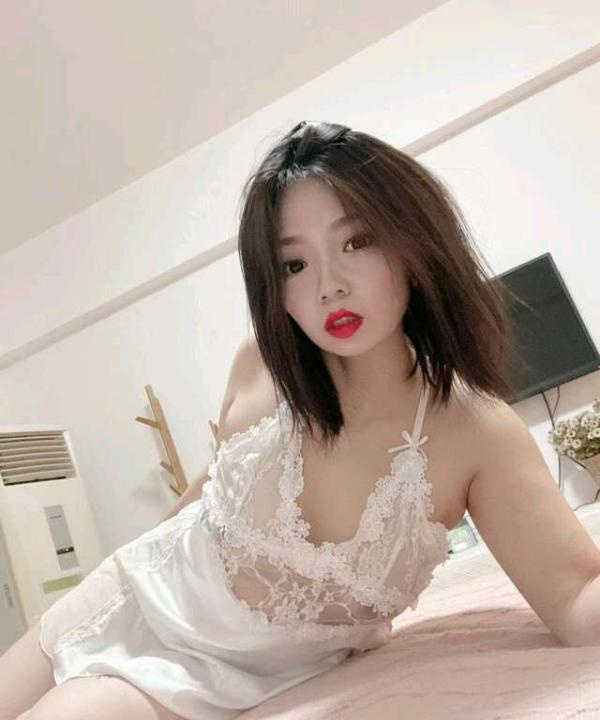 青岛清纯妹子泡芙