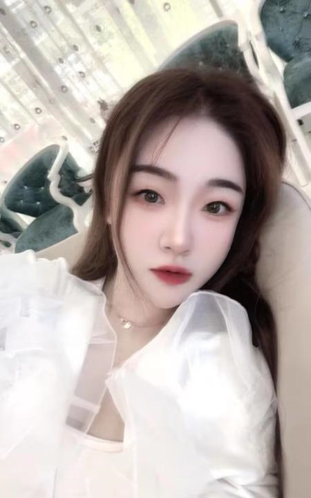 大胸颜值妹妹
