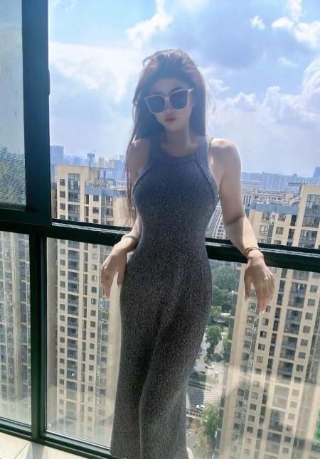 上城深喉小C
