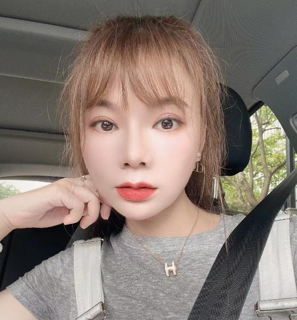 性感黑丝玉儿