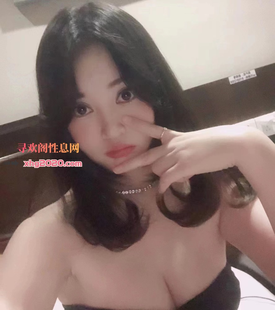 性格开朗妹子
