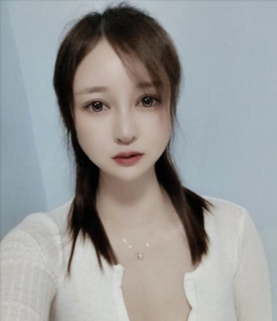 罗湖蜜桃臀浅浅