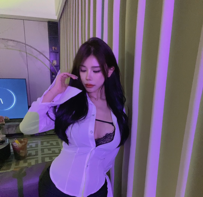滨江自聊妹子美丽