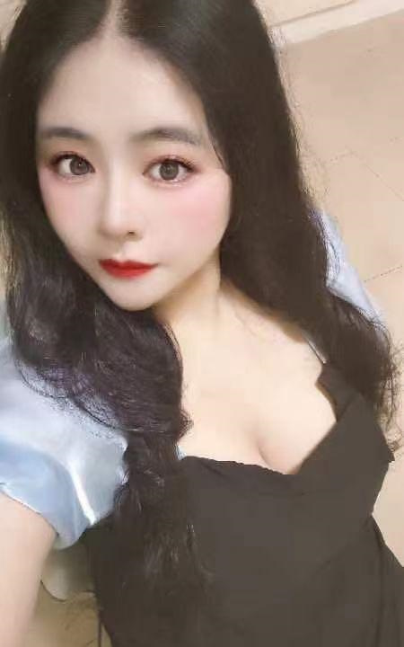 南山乳神露露