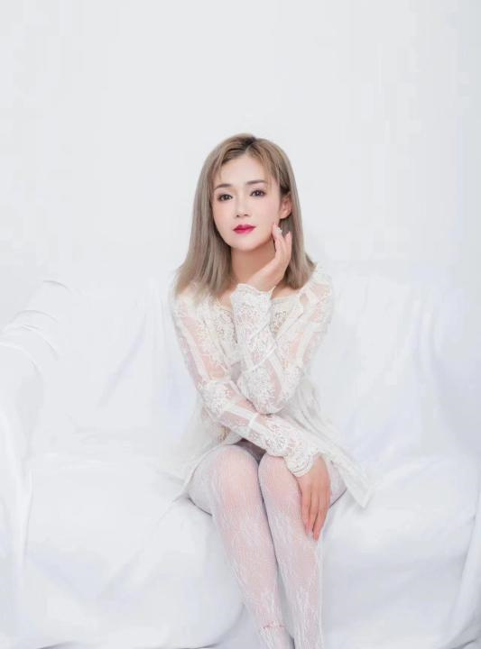 历下区美腿姐