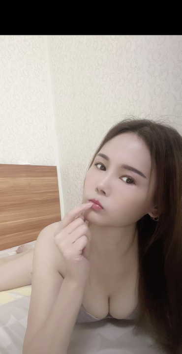 约悦少妇
