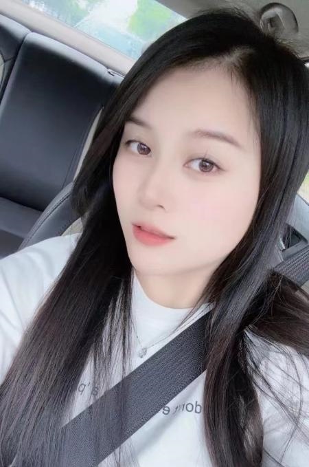 夫子庙嫩妹佳佳