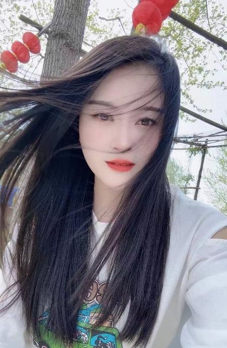 夫子庙嫩妹佳佳