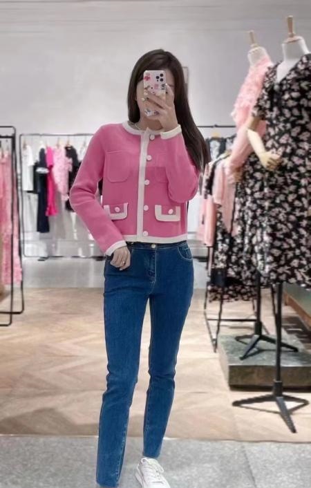 高挑大胸轻熟女