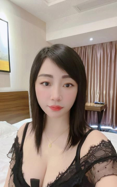 西丽风骚钰柔