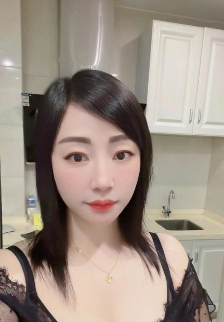 西丽风骚钰柔