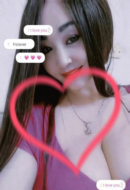 胸非常大的熟女