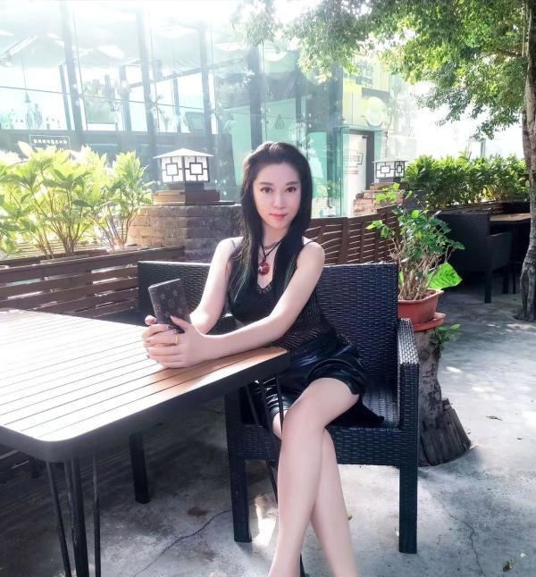 东晓南瑶瑶