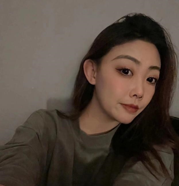 美妆小姐姐 甜甜