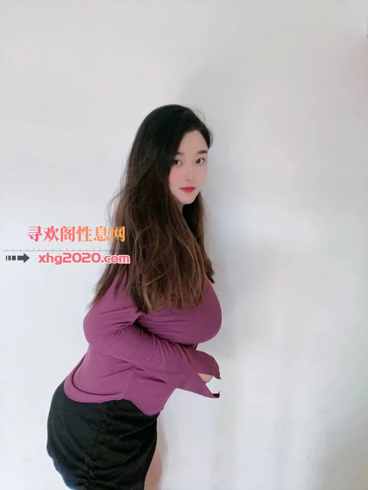 高颜值，大奶