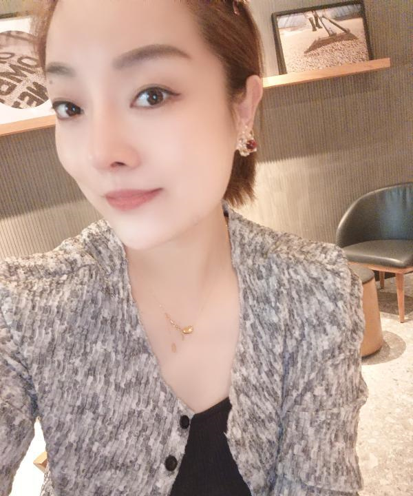 三通小姐姐