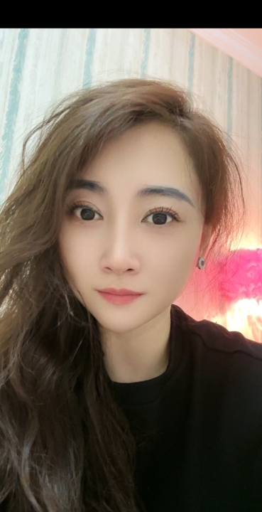 西湖少妇