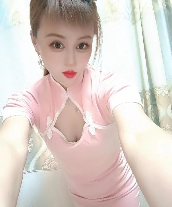 津南性感美女