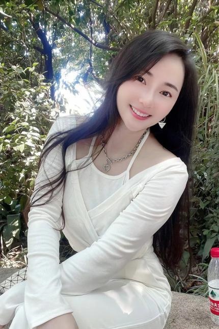真胸海珠贝贝