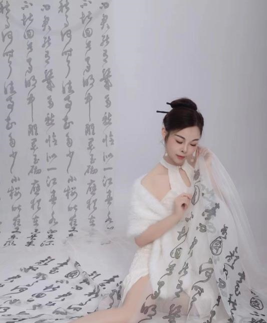 宝安御姐佩佩