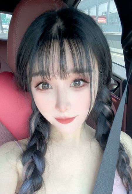 豪乳乐乐麻花辫