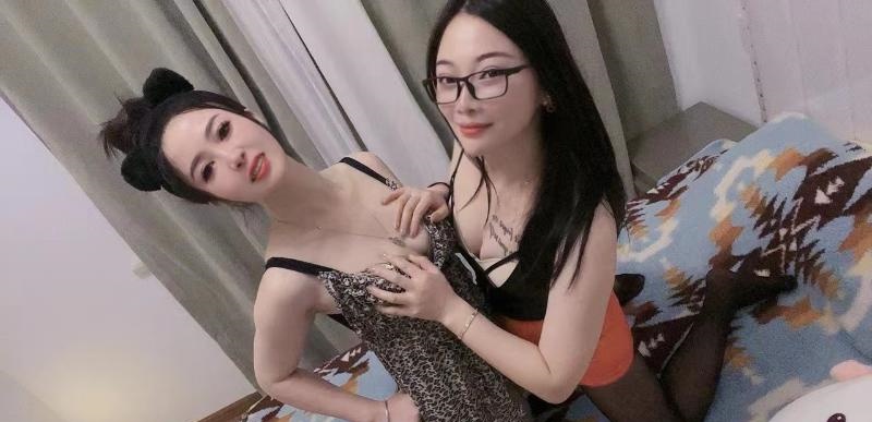 黑丝姐妹双飞
