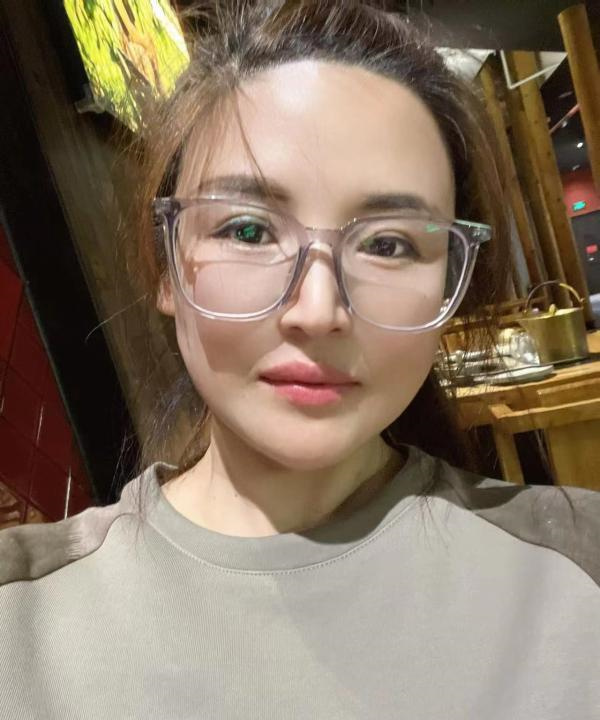 常州眼镜娘轻熟女