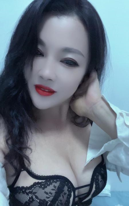 会玩的骚妇
