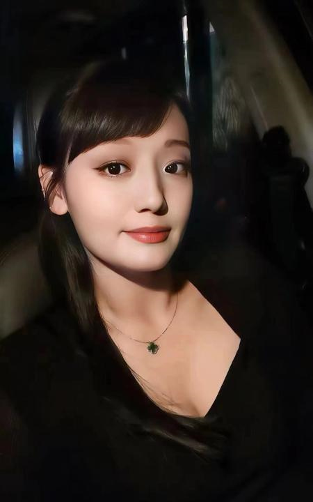 少数民族妹子