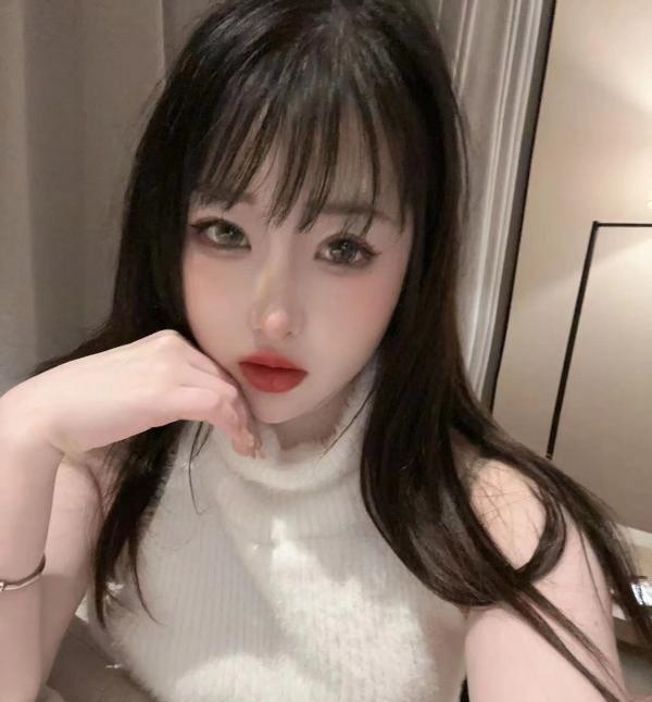 服务系嫩妹
