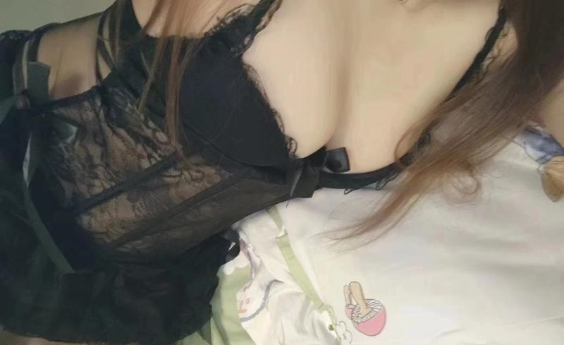 居家风骚少妇