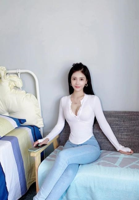 徐东风骚小少妇