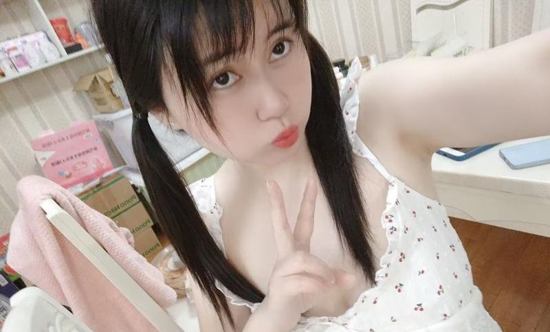芜湖星隆国际小萝莉