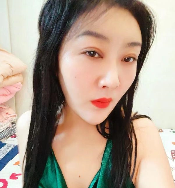 白云三元里服务型少妇