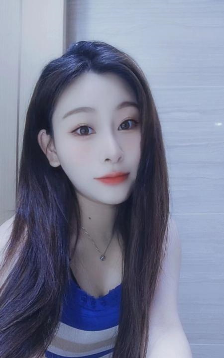 肤白腿长身体软