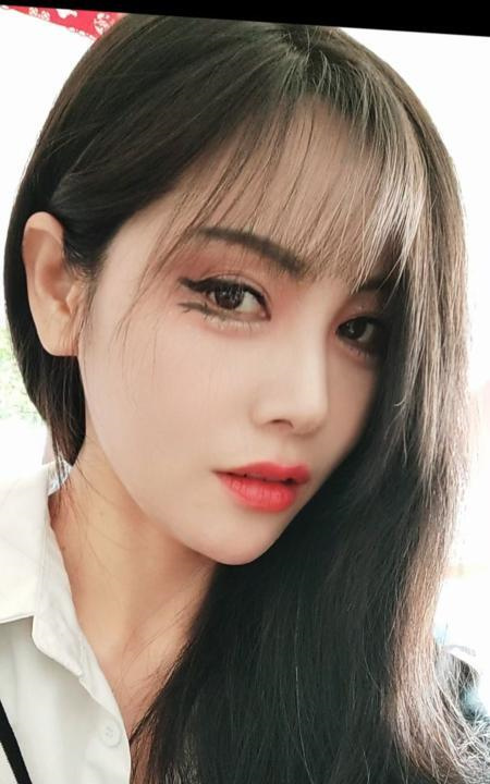 性感好运小姐姐