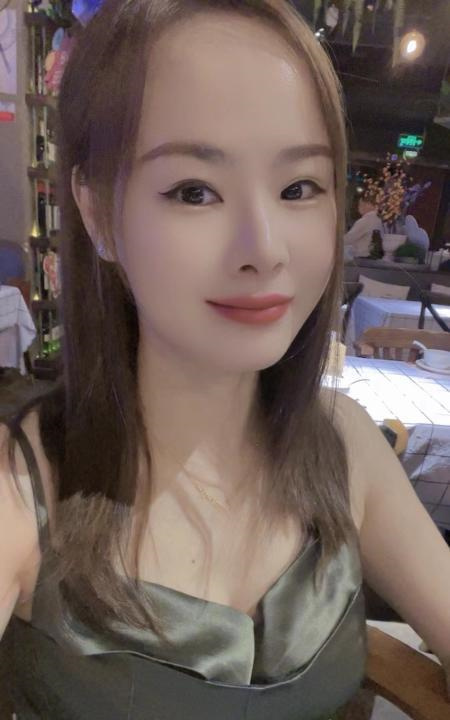 美腿美容师 姗姗