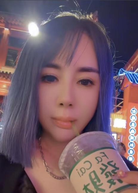 南山莹莹少妇