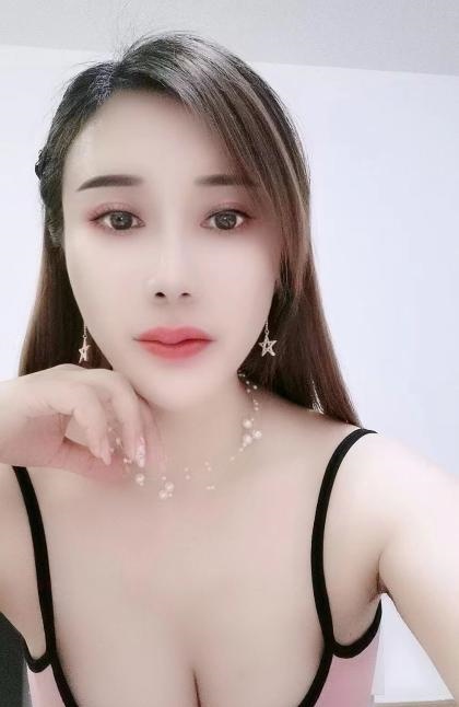 黑丝大奶婷婷